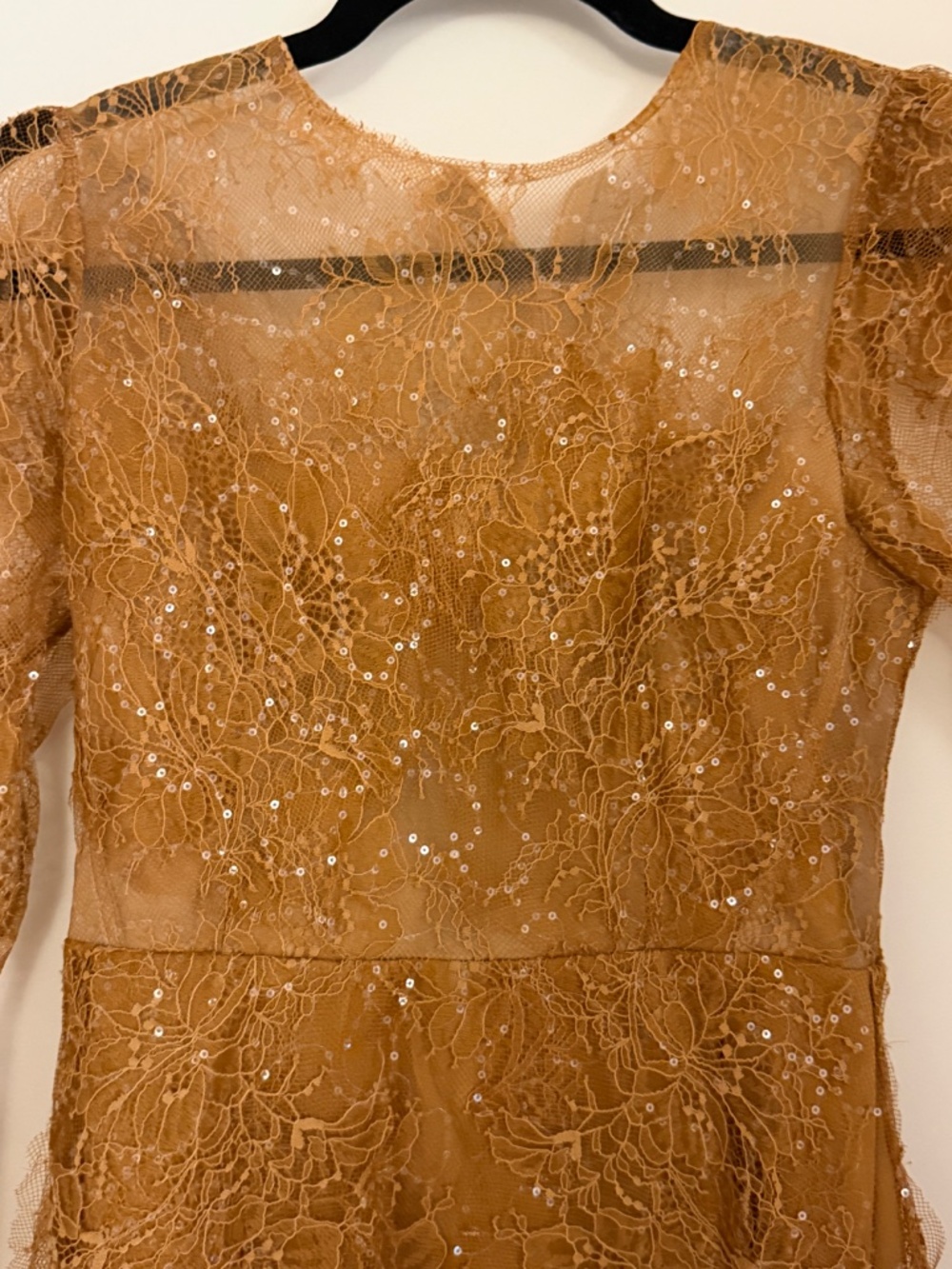 Long sleeve embroidery dress - Picture 4 of 5
